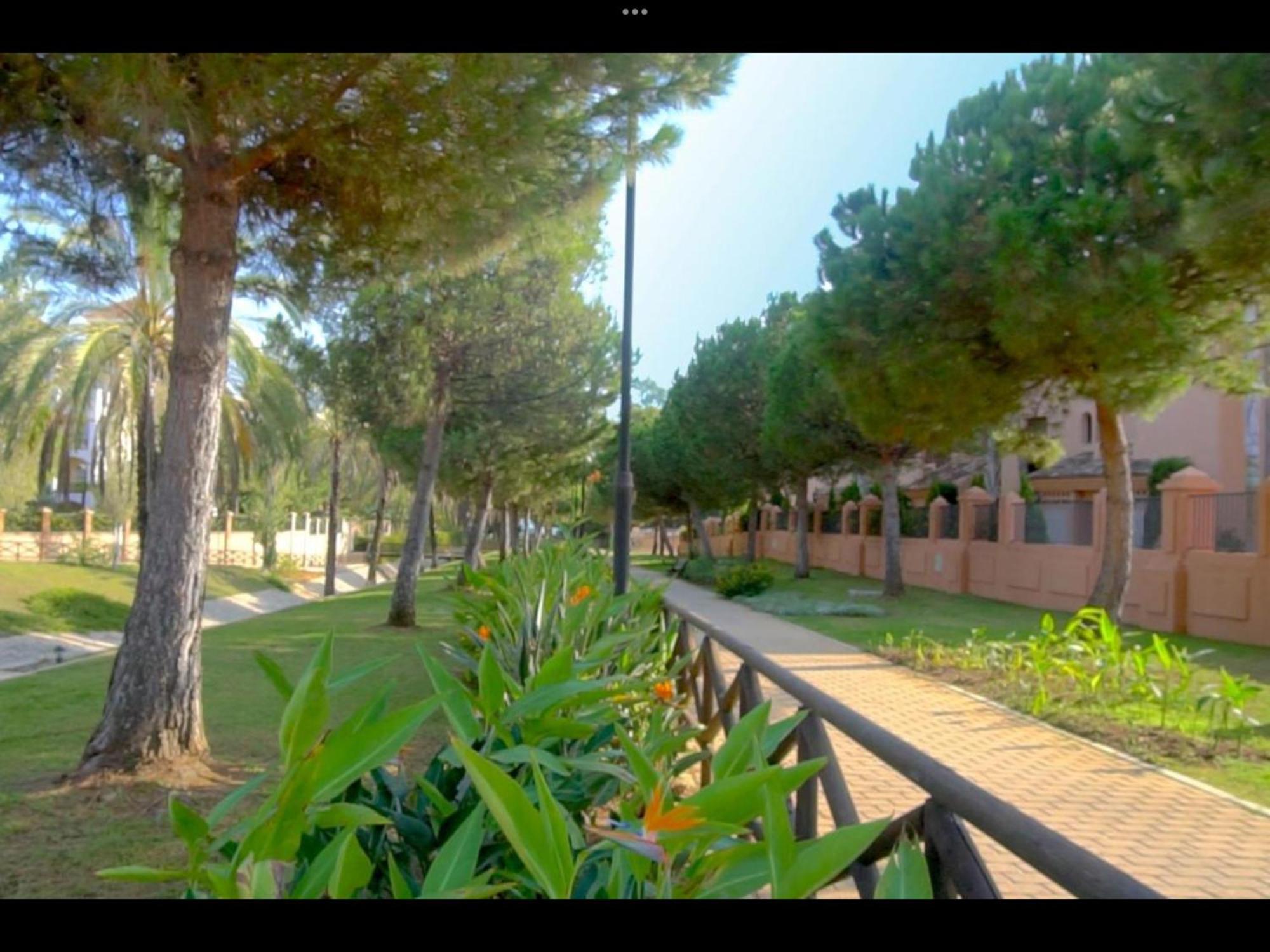 에스테포나 Hacienda Del Sol Beachside And Golf Apt Marbella Puerto Banus 아파트 외부 사진